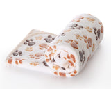 104 x 76 cm Soft Warm Pet Bed Blankets with Paw Prints