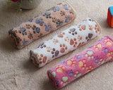 104 x 76 cm Soft Warm Pet Bed Blankets with Paw Prints