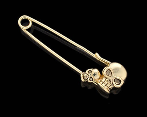 Rock Skull Gold Brooch Pin