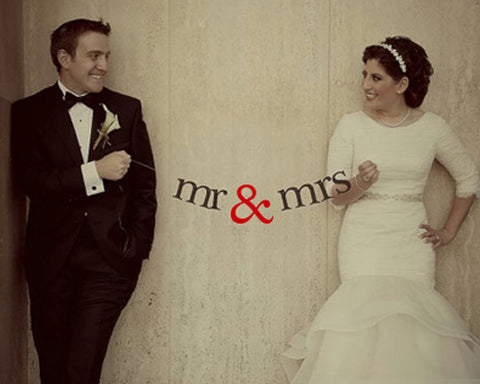 Mr. And Mrs. Wedding Photo Booth Props Banner - Red